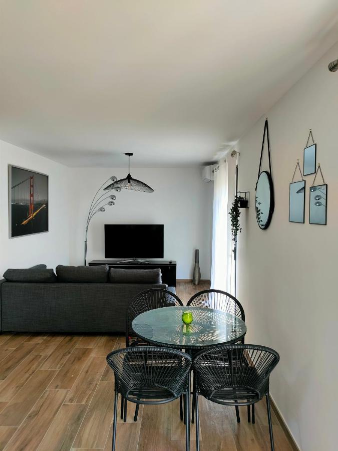סן פלורן Jardin Et 2 Chambres Centre St Florent מראה חיצוני תמונה